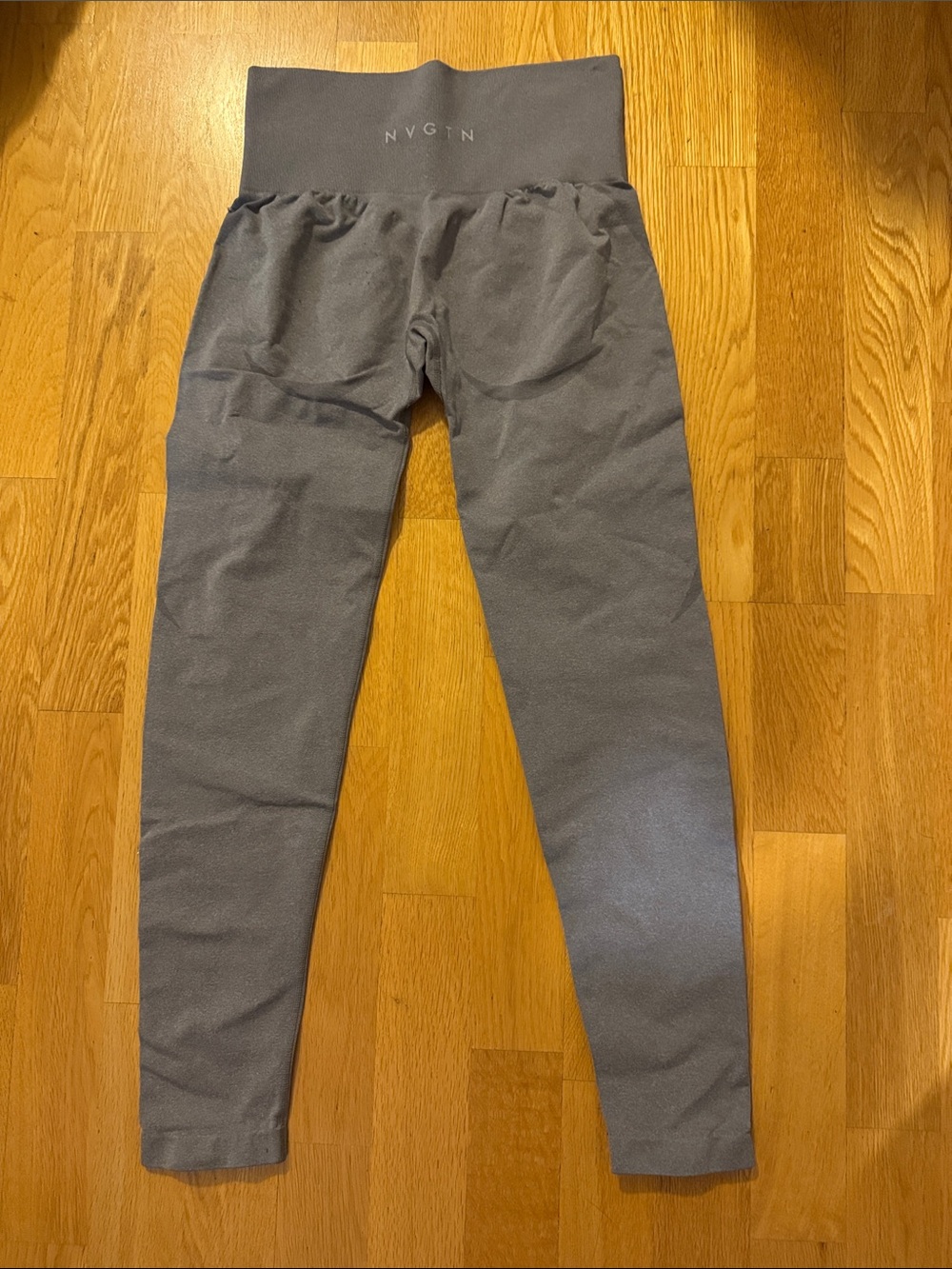 NVGTN  High-Waist Gray Perfor Pants